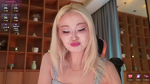 hyun chia online show from May 30, 2026, 4:19 am