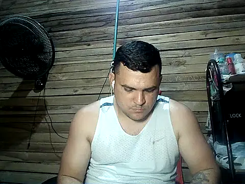Arcangel 05 online show from July 25, 2026, 5:04 am