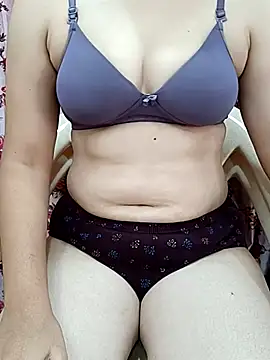 Snapshot of couple__telugu chatting on November 13, 2025, 9:46 am couple telugu online show from November 13, 2025, 9:46 am