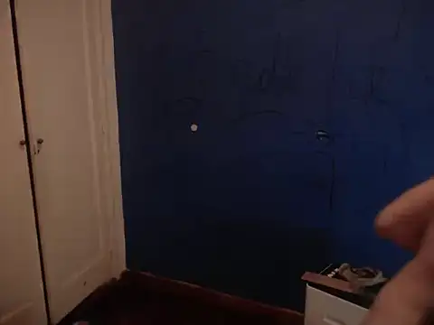 Snapshot of Fabrissi chatting on April 1, 2026, 6:16 pm Fabrissi online show from April 1, 2026, 6:16 pm