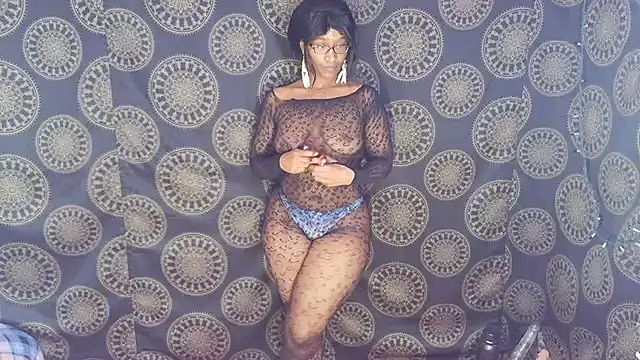 LunaRai online show from January 10, 2026, 12:06 am