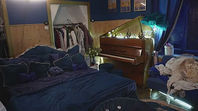 VanessaDoyle online show from October 30, 2025, 3:09 pm