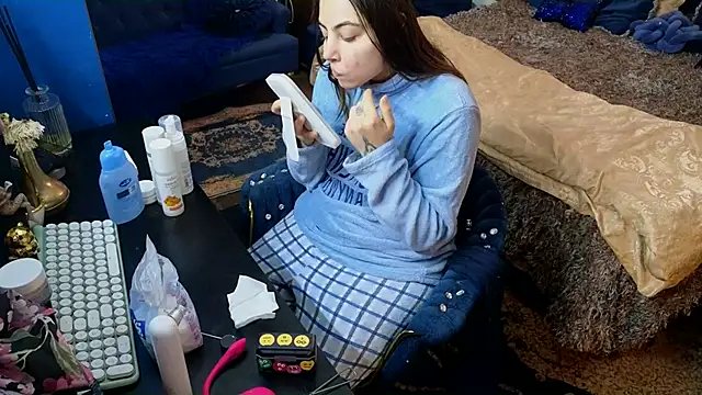 VanessaDoyle online show from December 16, 2025, 2:27 am