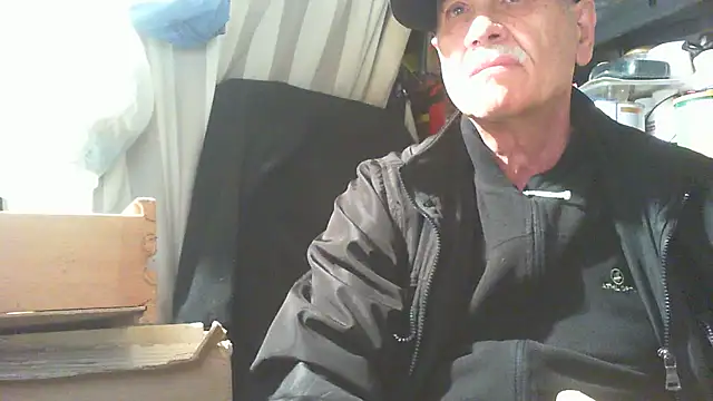 Snapshot of nonnomaturobisex chatting on October 21, 2025, 3:22 pm nonnomaturobisex online show from October 21, 2025, 3:22 pm