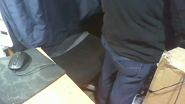 Snapshot of nonnomaturobisex chatting on February 11, 2026, 8:14 am nonnomaturobisex online show from February 11, 2026, 8:14 am