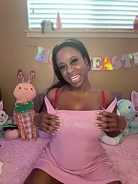 Snapshot of Tikalalin chatting on April 8, 2026, 9:38 pm Tikalalin online show from April 8, 2026, 9:38 pm