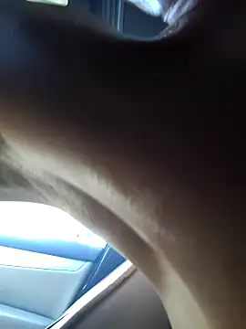 Snapshot of Roberts8inchcock chatting on March 3, 2026, 9:11 pm Roberts8inchcock online show from March 3, 2026, 9:11 pm