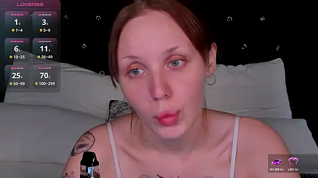 Snapshot of LianaFord chatting on May 11, 2026, 5:09 am LianaFord online show from May 11, 2026, 5:09 am