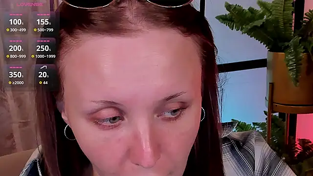 Snapshot of LianaFord chatting on May 5, 2026, 2:53 pm LianaFord online show from May 5, 2026, 2:53 pm