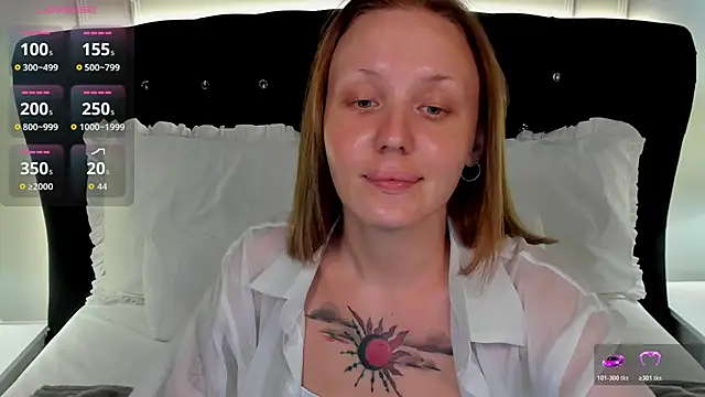 Snapshot of LianaFord chatting on May 26, 2026, 5:05 am LianaFord online show from May 26, 2026, 5:05 am