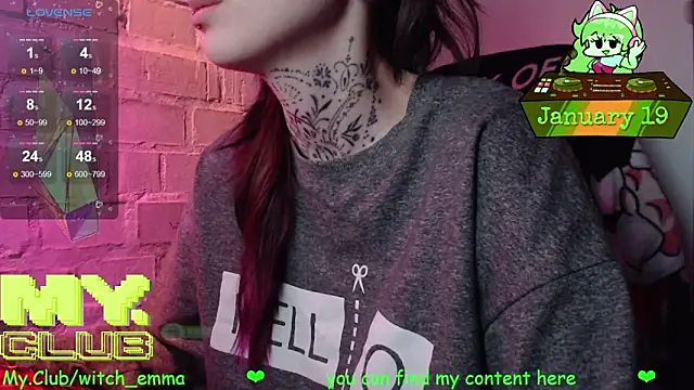 Witch Emma online show from January 19, 2026, 4:27 am