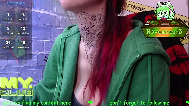 Witch Emma online show from November 3, 2025, 10:19 am