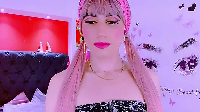 priscilahotker online show from March 11, 2025, 8:31 pm