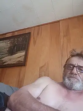 Snapshot of OralDesires2 chatting on June 17, 2026, 9:47 pm OralDesires2 online show from June 17, 2026, 9:47 pm