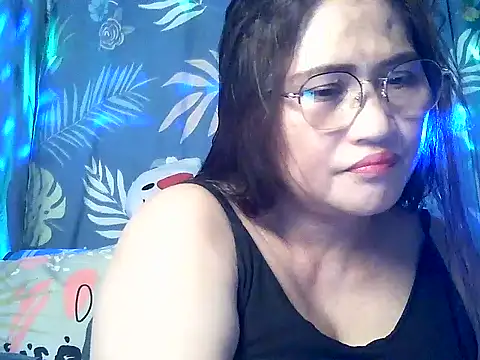 Amazing Angel22 online show from December 22, 2025, 4:40 pm