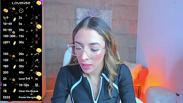Snapshot of barbie_scoth_ chatting on January 28, 2025, 7:21 pm barbie scoth  online show from January 28, 2025, 7:21 pm