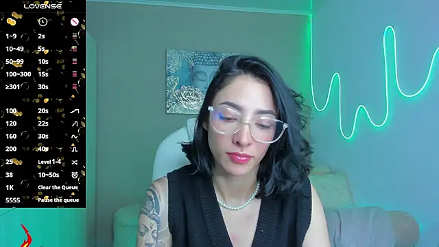 Snapshot of barbie_scoth_ chatting on October 11, 2025, 3:18 am barbie scoth  online show from October 11, 2025, 3:18 am