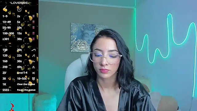 Snapshot of barbie_scoth_ chatting on October 19, 2025, 6:10 pm barbie scoth  online show from October 19, 2025, 6:10 pm