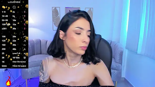 barbie scoth  online show from November 20, 2025, 7:03 pm