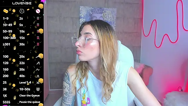 Snapshot of barbie_scoth_ chatting on March 1, 2025, 10:42 pm barbie scoth  online show from March 1, 2025, 10:42 pm
