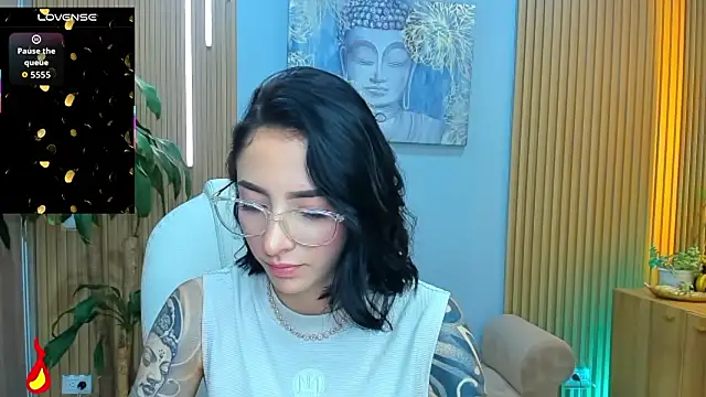 barbie scoth  online show from March 15, 2026, 11:12 pm