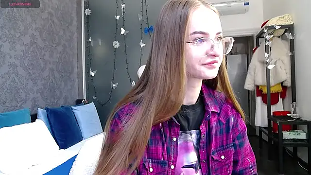 KateJonson online show from November 14, 2025, 7:23 am