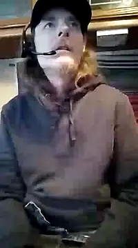 truckerlove69 online show from December 2, 2024, 7:55 pm