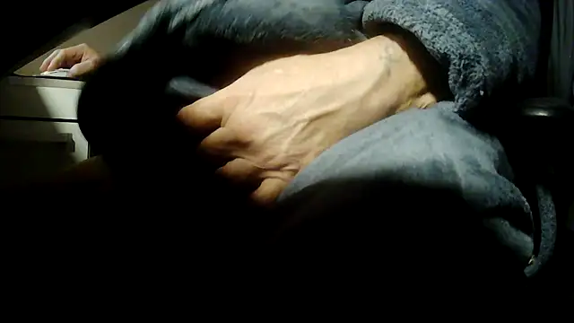 suedel65 online show from March 12, 2026, 4:29 am