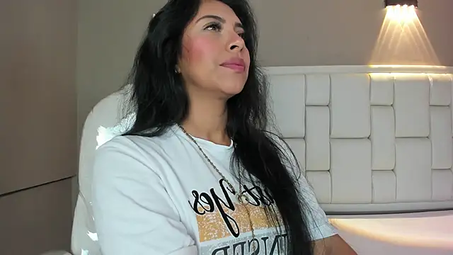 Snapshot of _BunnyNaugthy chatting on October 4, 2025, 11:56 am BunnyNaugthy online show from October 4, 2025, 11:56 am