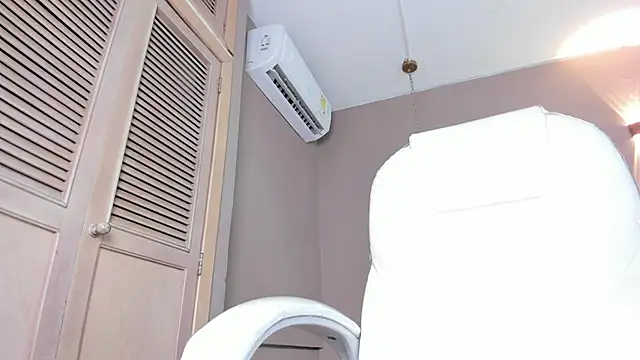 Snapshot of _BunnyNaugthy chatting on November 13, 2025, 12:09 pm BunnyNaugthy online show from November 13, 2025, 12:09 pm