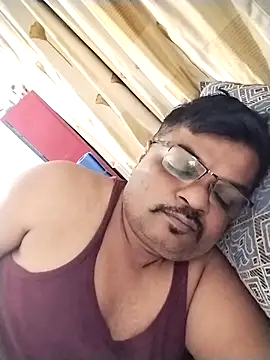 Desi Londa 143 online show from November 14, 2025, 10:13 pm