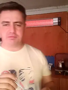 Snapshot of asil1710 chatting on January 9, 2025, 8:03 am asil1710 online show from January 9, 2025, 8:03 am