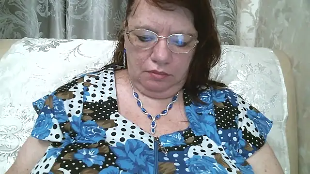 SusanaAhSun online show from October 21, 2025, 11:42 am