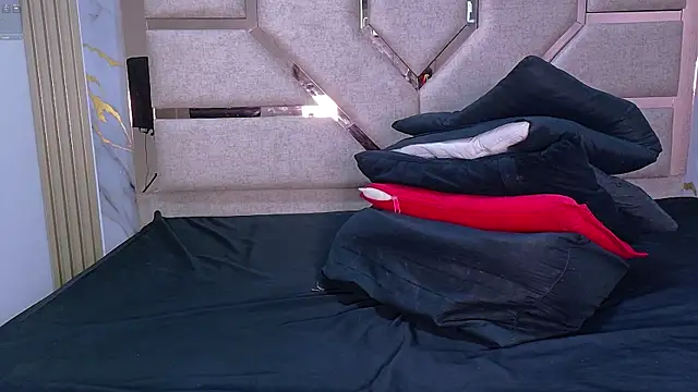 DANIK STAR online show from September 12, 2025, 7:13 pm