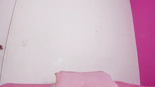karli sweet online show from December 24, 2024, 6:06 pm