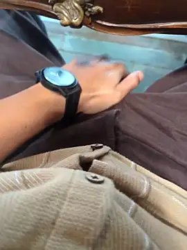  IRRESISTIBLE  online show from April 19, 2026, 7:31 am