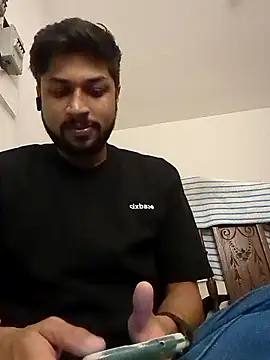  IRRESISTIBLE  online show from January 6, 2026, 7:07 pm