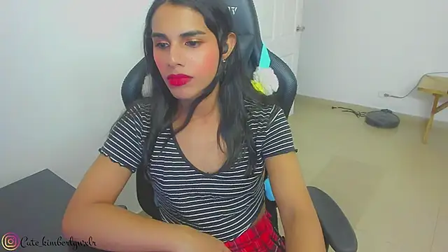 Kim Wexler online show from February 7, 2025, 4:37 am