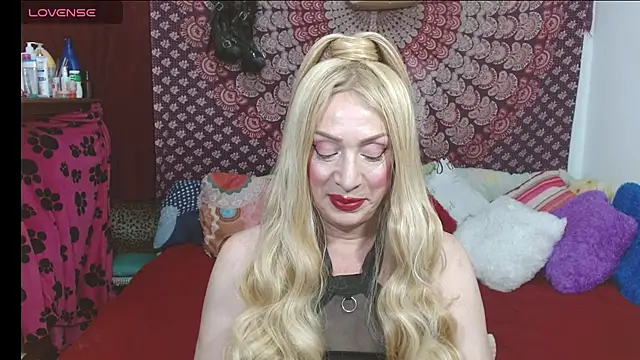 elena evans online show from February 17, 2026, 5:54 pm