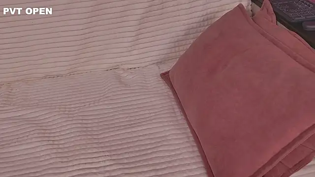 hlopushkahouse online show from November 28, 2025, 2:50 pm