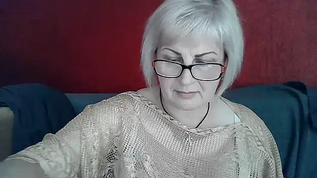 Snapshot of Gina_Marlyn chatting on March 22, 2025, 8:26 pm Gina Marlyn online show from March 22, 2025, 8:26 pm