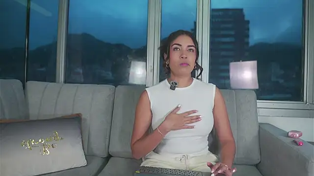aisha es online show from May 23, 2026, 10:47 am