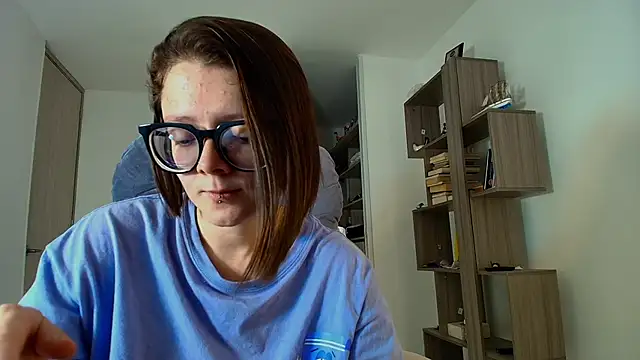 Arya starrk online show from October 25, 2025, 1:23 pm