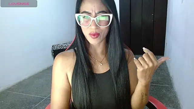 Snapshot of Emiliklauss22 chatting on May 31, 2026, 11:16 pm Emiliklauss22 online show from May 31, 2026, 11:16 pm