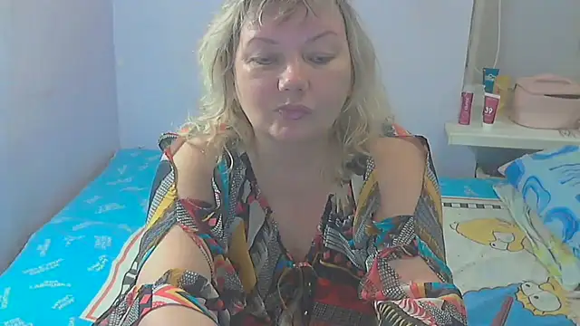Snapshot of Lusi-777 chatting on September 11, 2025, 3:23 pm Lusi-777 online show from September 11, 2025, 3:23 pm