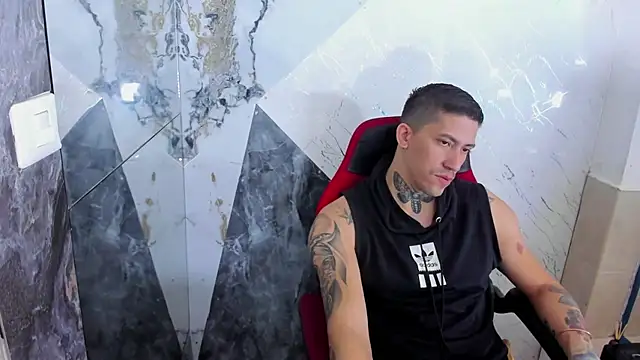 yeckodream online show from November 30, 2025, 5:19 am