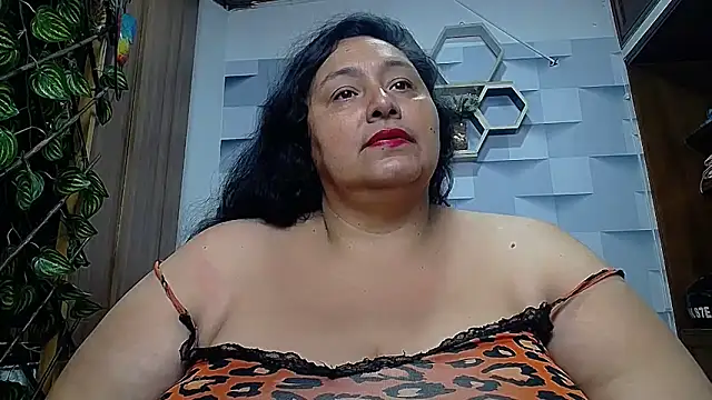 TistMature online show from October 7, 2025, 1:12 pm