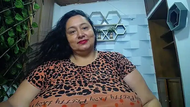 TistMature online show from November 11, 2025, 1:06 pm