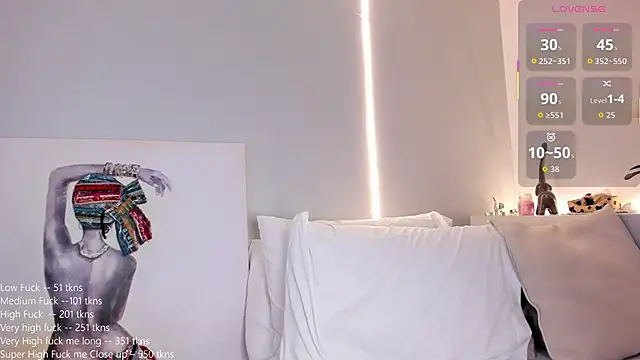 ambercroft online show from September 19, 2025, 1:20 am