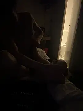 Snapshot of ThatGuyNextDoor1992 chatting on November 17, 2025, 3:10 am ThatGuyNextDoor1992 online show from November 17, 2025, 3:10 am